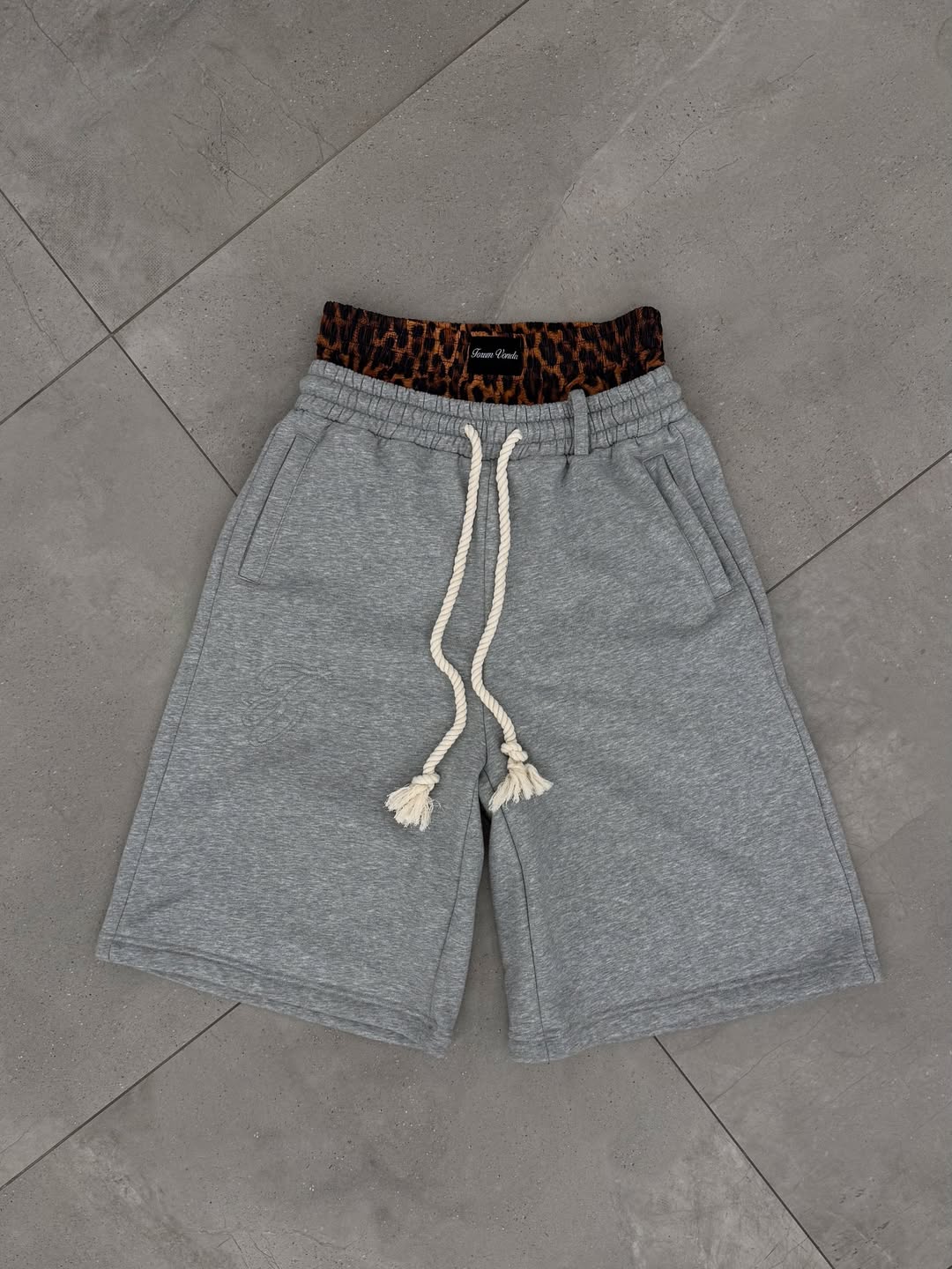 Spodenki Venone Sag (UNISEX)